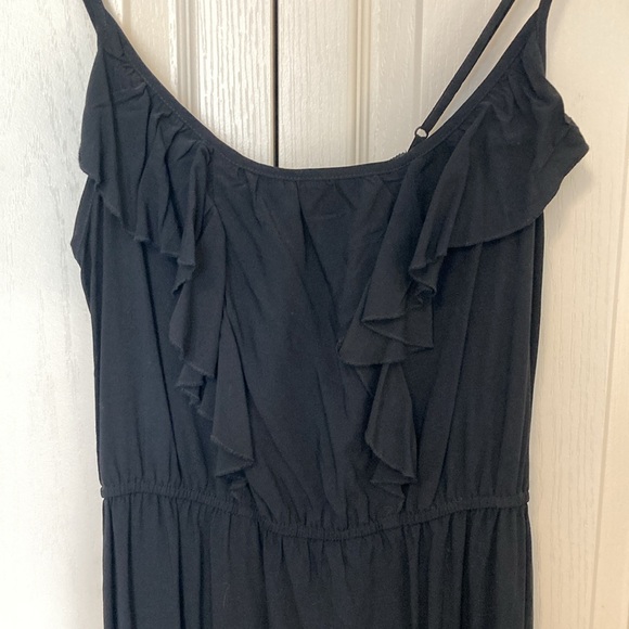 BNWT Old Navy strappy ruffle front  dress with adjustable straps. Size small. - Picture 2 of 5